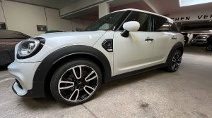 MINI MINI Countryman Cooper S Aut. bei BENDA Automobil GmbH in Wien